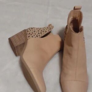 Toms Beige Ankle Boots with Animal Print Accent